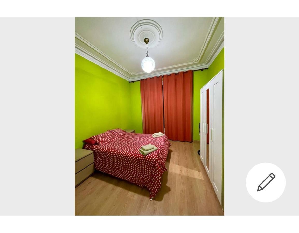 Barcelona Centric Hostel Ngoại thất bức ảnh