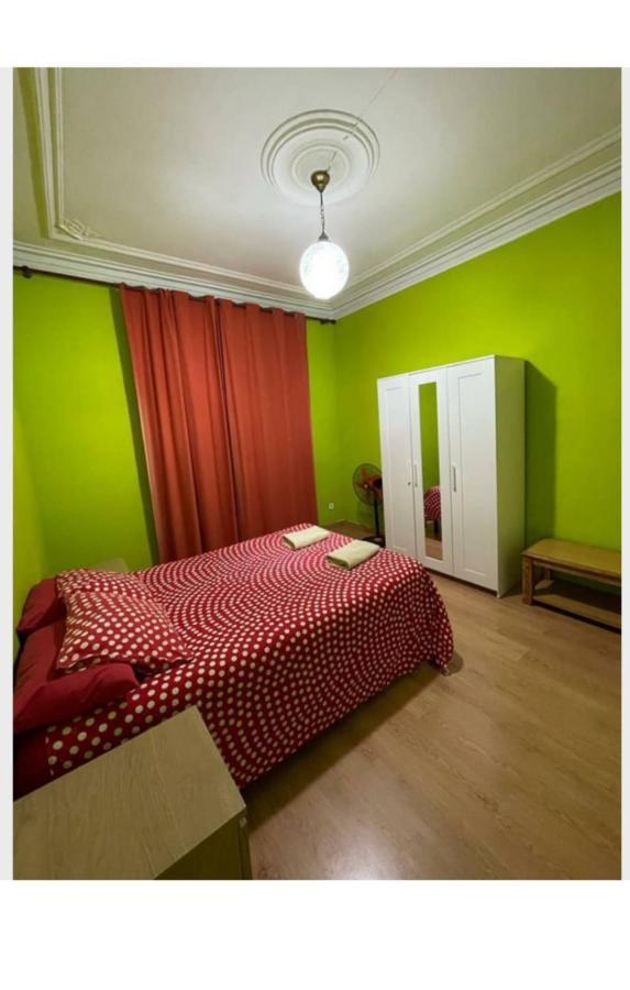 Barcelona Centric Hostel Ngoại thất bức ảnh